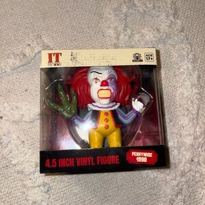 Pennywise 1990 Vinyl Figure - Multicolor